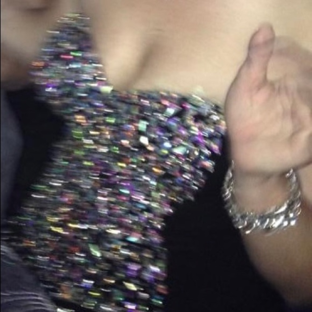 Formal gown - Picture 5 of 5